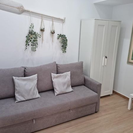 Вилла Casa Micia Арона Экстерьер фото